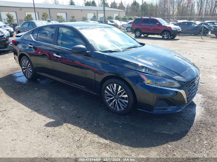 NISSAN ALTIMA SV FWD