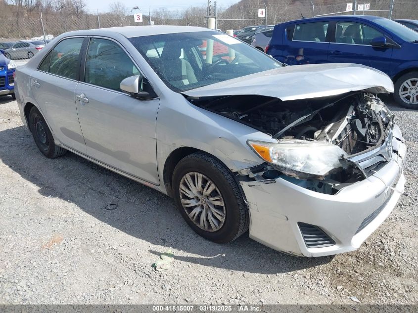 TOYOTA CAMRY LE
