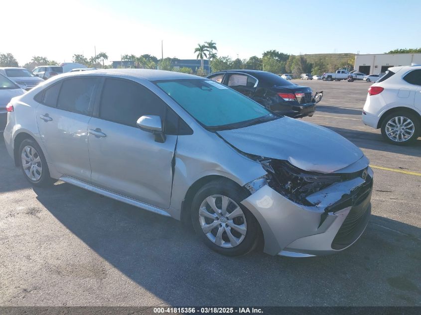 TOYOTA COROLLA LE