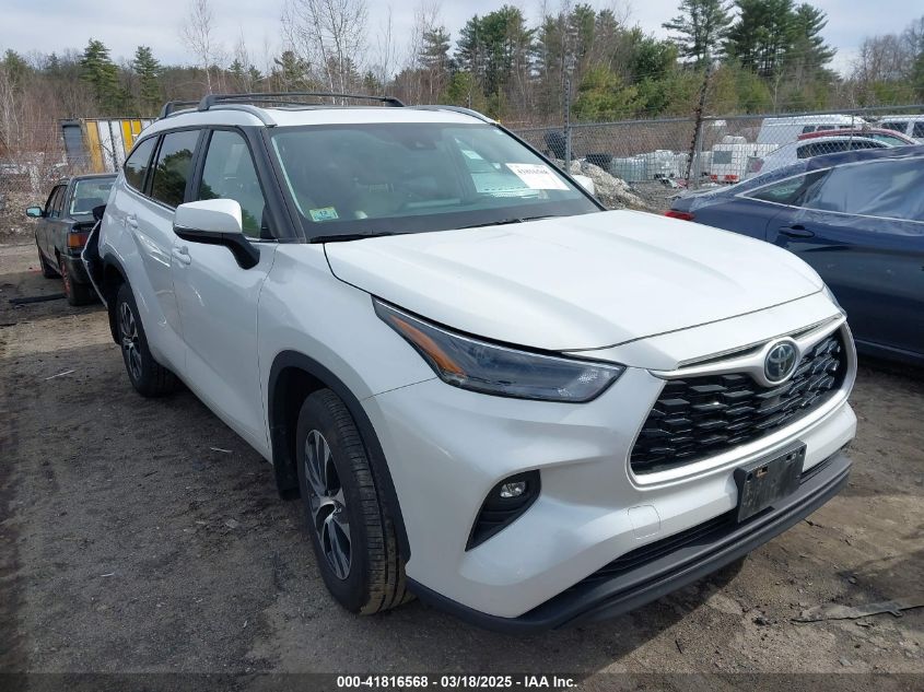 TOYOTA HIGHLANDER XLE