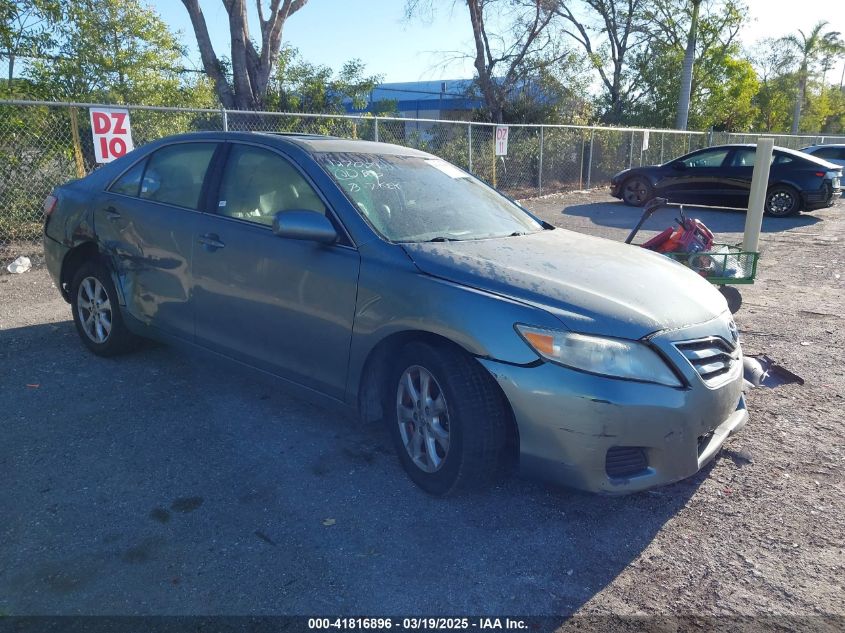 TOYOTA CAMRY LE