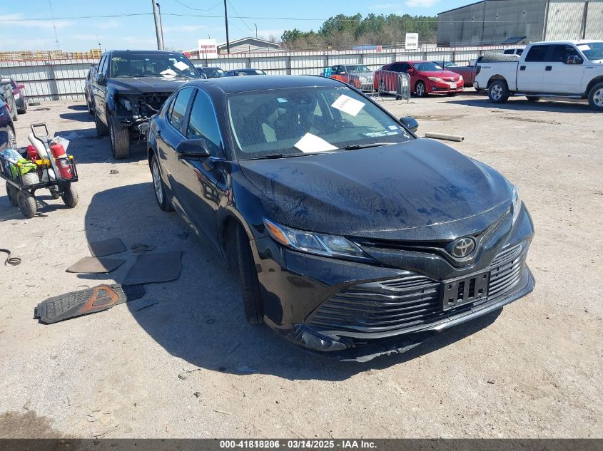 TOYOTA CAMRY LE