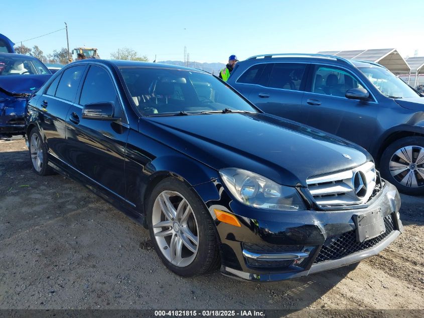 MERCEDES-BENZ C-CLASS LUXURY/SPORT