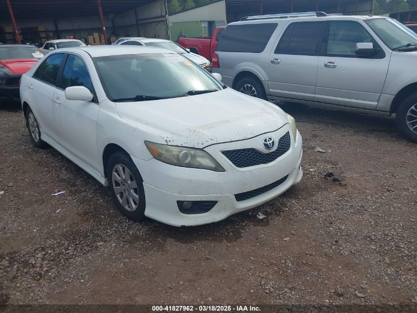 TOYOTA CAMRY SE