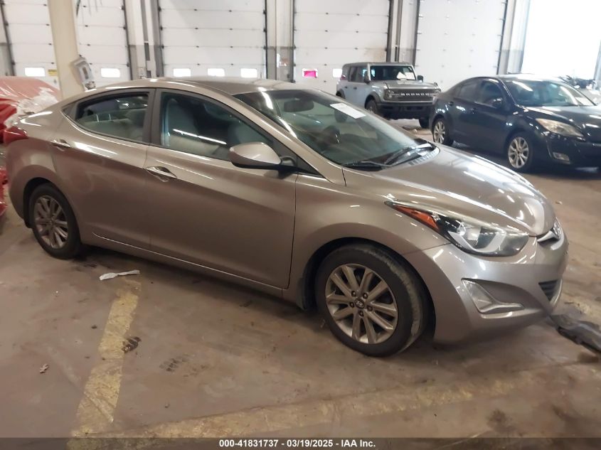 HYUNDAI ELANTRA SE