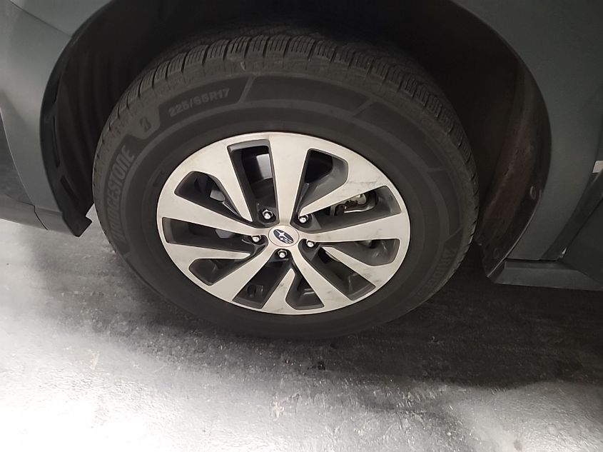 SUBARU OUTBACK PREMIUM