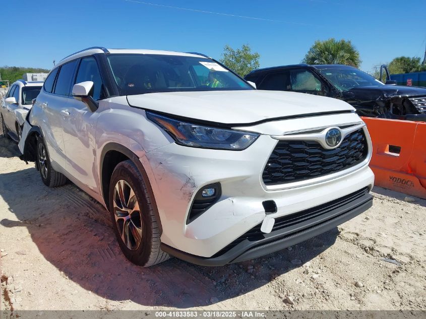 TOYOTA HIGHLANDER XLE