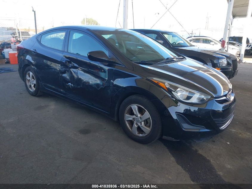 HYUNDAI ELANTRA SE