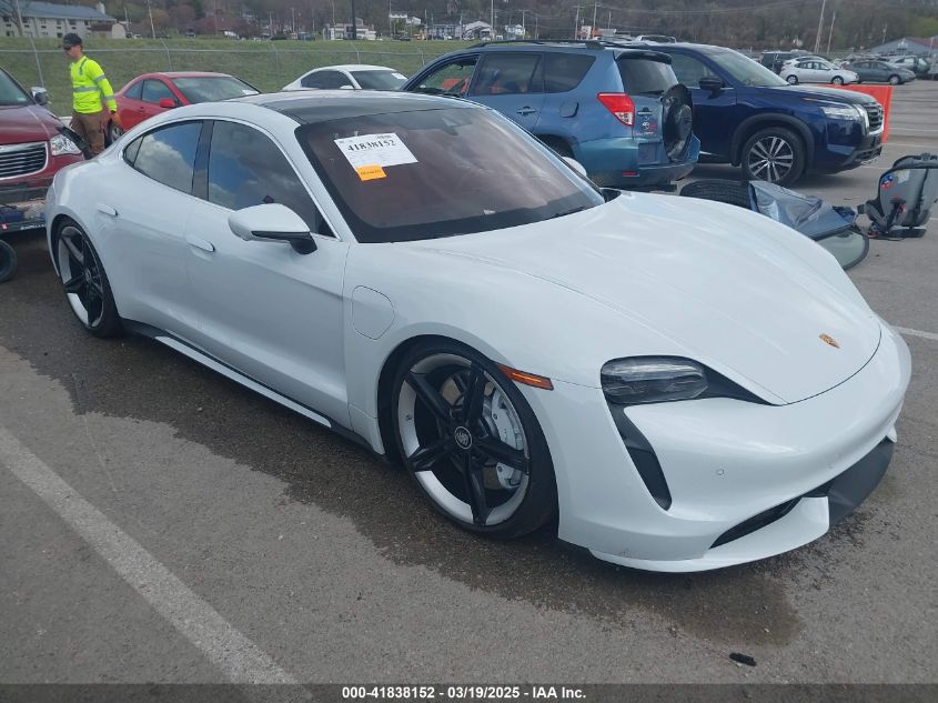 PORSCHE TAYCAN TURBO/TURBO S