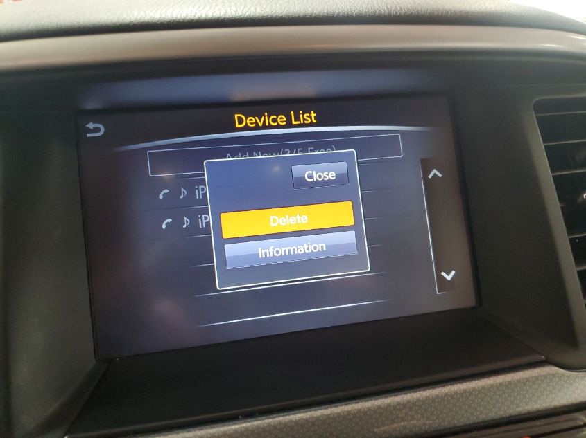 NISSAN PATHFINDER SL